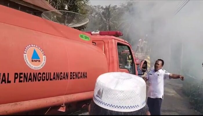 Tiga Rumah di Panyabungan Timur Ludes Terbakar