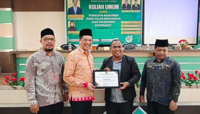 Staf Ahli Kemenag RI Beri Kuliah Umum Di FEBI IAIN Langsa