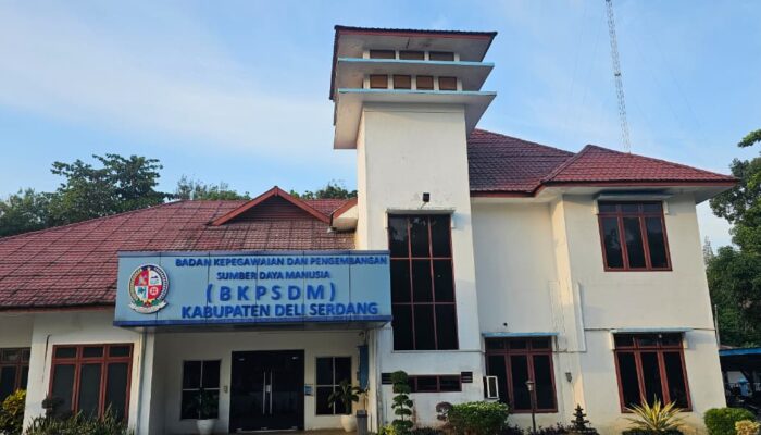 Bidan Farida Tidak Lulus Ujian Penyesuaian Kenaikan Pangkat