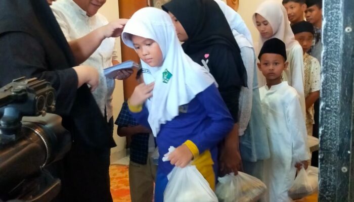 Setahun Wafatnya Istri, Muhammad Dahnil Ginting Gelar Doa Dan Santuni Ratusan Yatim Dan Duafa