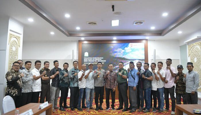 Wagub Aceh Bahas Solusi Ganti Rugi Tanaman Proyek Tol Padang Tiji–Seulimeum