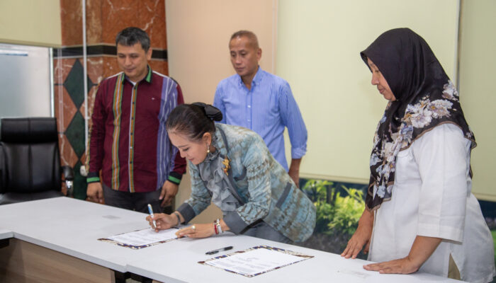 Asuransi Sinar Mas Dan BASE Tandatangani MoU Energy Saving Insurance Di Indonesia