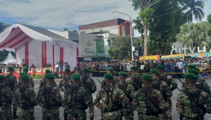 Kerahkan Ribuan Personil Dan Puluhan Alusista Peringati HUT Ke-80 TNI Di Medan