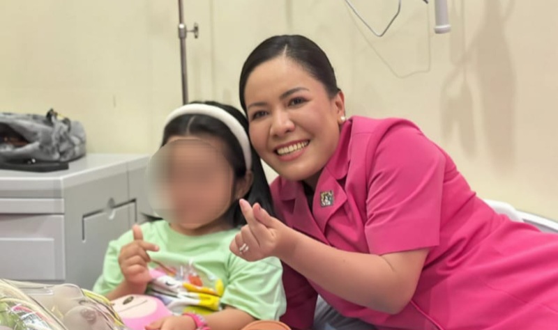 Ketua Bhayangkari Sumut Kembali Jenguk Bocah Viral Asal Nias, Beri Bantuan Dan Semangat