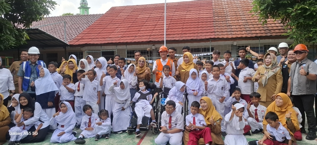 Revitalisasi Sekolah, Dongkrak Semangat Belajar di SLB Negeri Trituna Subang