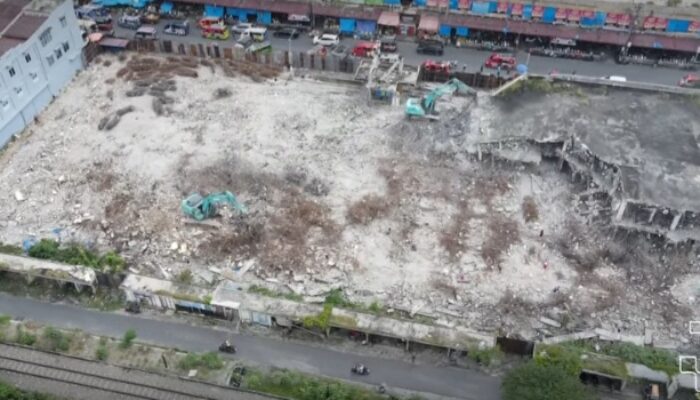 Perobohan Gedung IV Pasar Horas Capai Lebih Setengah Dalam 7 Hari