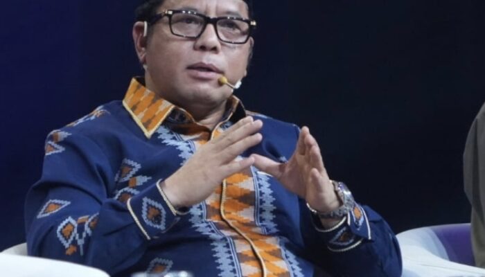 Melayani dengan Hati, Antar Kemenag Masuk Tiga Besar Kementerian Berkinerja Terbaik Versi IndoStrategi