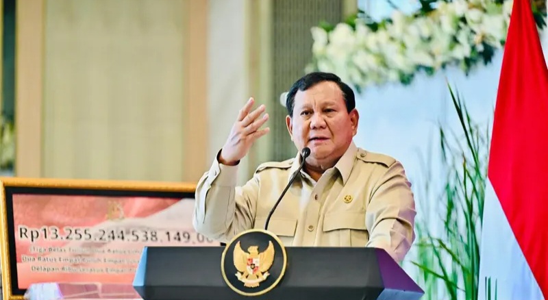 Saat Penyerahan Uang Rp13,2 T Hasil Sitaan Korupsi CPO, Prabowo Ke Purbaya: You Ada Profesornya Enggak?