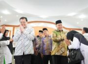 Kabiro SDM Kementerian Agama RI-Kakanwil Kemenagsu Serahkan Penugasan PPPK Redistribusi Tahun 2022-2023