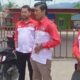 Bupati LSM LIRA Agara Fajriansyah bersama sekretaris dan anggota LIRA melakukan investigasi ke beberapa SPBU di Agara. Waspada.id/Ali Amran