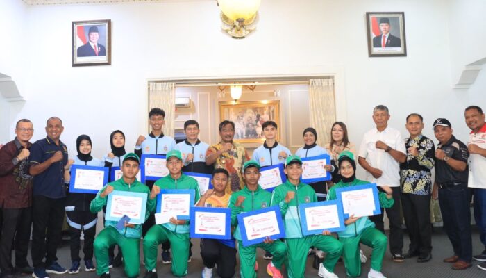 Pemko Binjai Sambut Atlet Berprestasi PON Beladiri Dan Lepas Atlet Popnas 2025