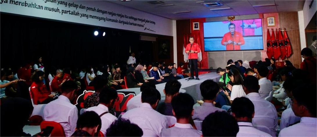 Peringati Sumpah Pemuda Di Sekolah Partai, Hasto Ajak Generasi Muda Terus Berpikir Kritis