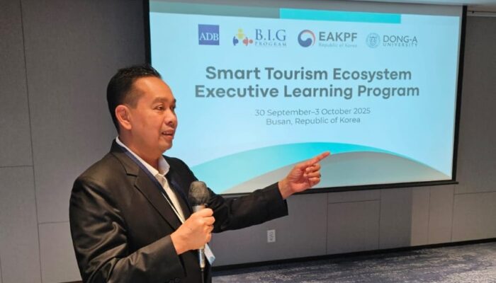 Toba Caldera Meraih Silver Award Ajang Geopark Smart Tourism Asian Development Bank