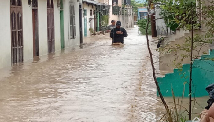 Banjir Di Komplek Abdul Hamid Sunggal, Dua Tewas