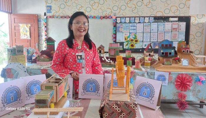 Guru SDN 125554 Pematangsiantar Motivasi Siswa Berkarya Lewat Pembelajaran STEM