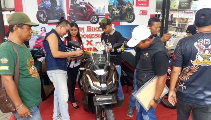 Motor Premium Honda Curi Perhatian di 5Th Anniversary Forum Bikers Indonesia