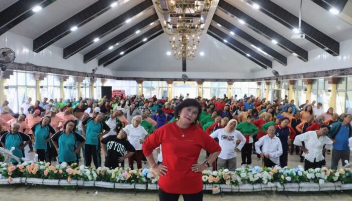 Lansia Dairi Wajib Skrining Kesehatan Tahunan