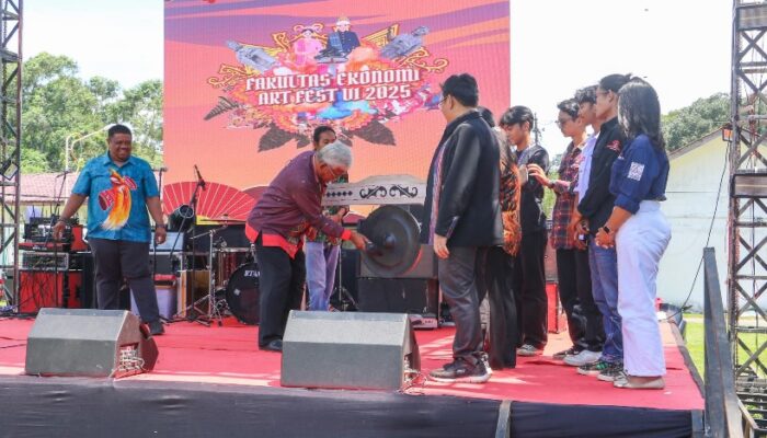 Staf Ahli Buka FE Art Fest USI, Wali Kota Tekankan Semangat Sumpah Pemuda