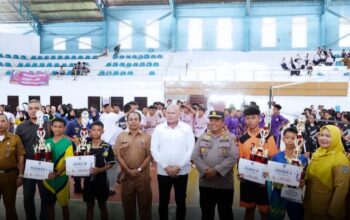 Kejuaraan Voli Pelajar Tebingtinggi Ditutup, Empat Sekolah Raih Juara