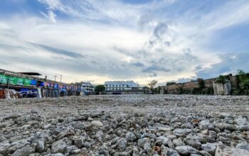Gedung IV Pasar Horas Rata Dengan Tanah, Lahan Siap Dipadatkan