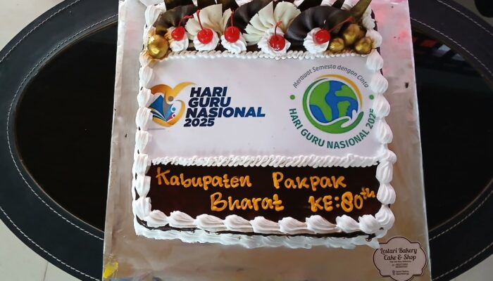 Wabup Pakpak Bharat Pimpin Upacara HGN, Guru Agen Peradaban