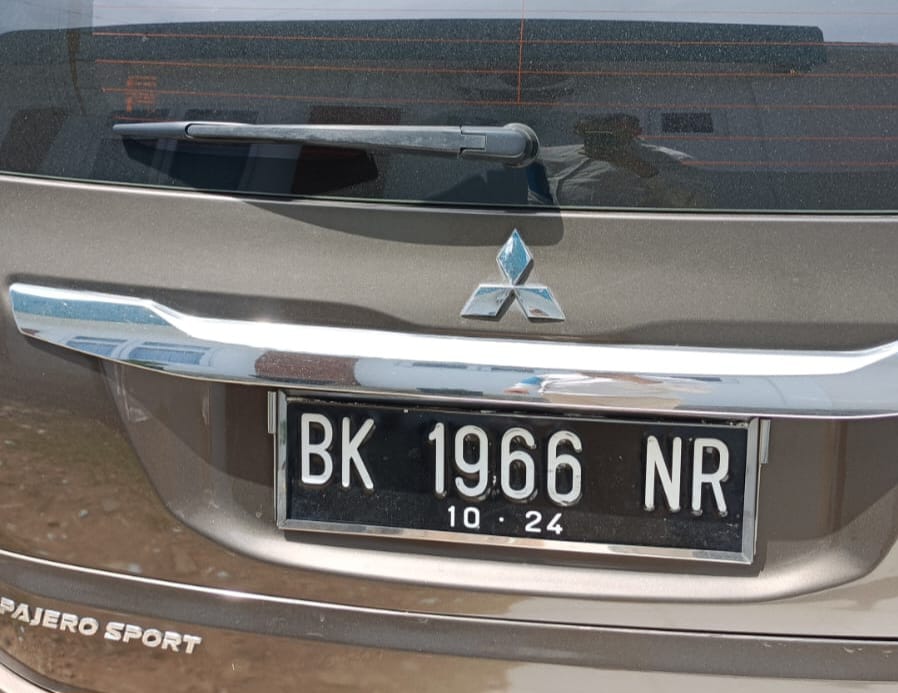 Mobil Dinas Sekda Madina Terindikasi Menunggak Pajak