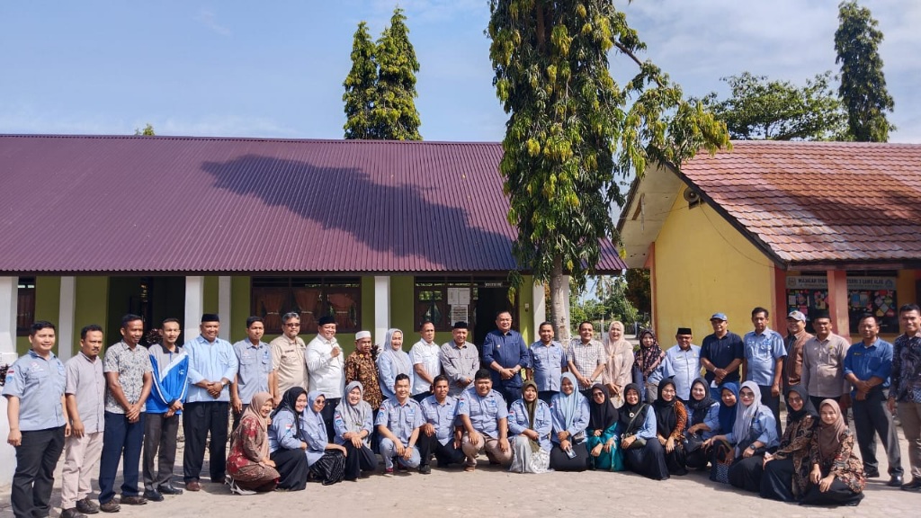 Bupati Salim Fakhry: Tak Akan Ada Pejabat Tanpa Guru