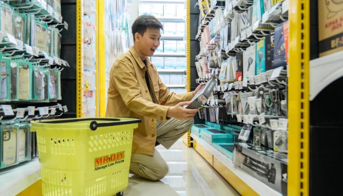 Belanja Cerdas, MR.D.I.Y Ajak Generasi Muda Pilih Barang Berguna, Bukan Sekadar Viral