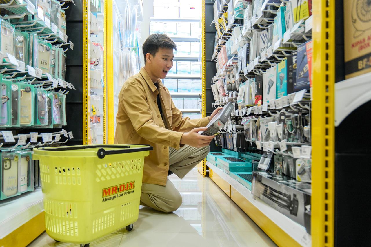 Belanja Cerdas, MR.D.I.Y Ajak Generasi Muda Pilih Barang Berguna, Bukan Sekadar Viral