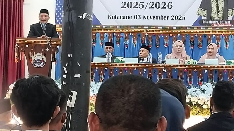 Ratusan Mahasiswa UGL Aceh Tenggara Ikuti Yudisium Fakultas Ekonomi