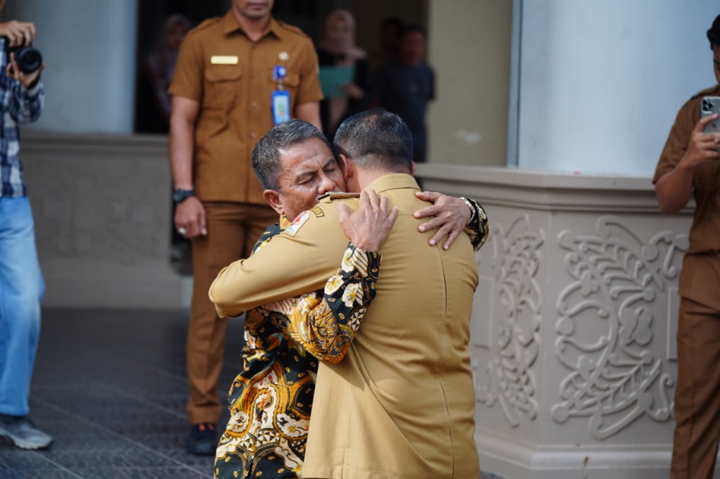 Pelepasan Purnatugas Sekda, Wabup Pimpinan Apel Gabungan