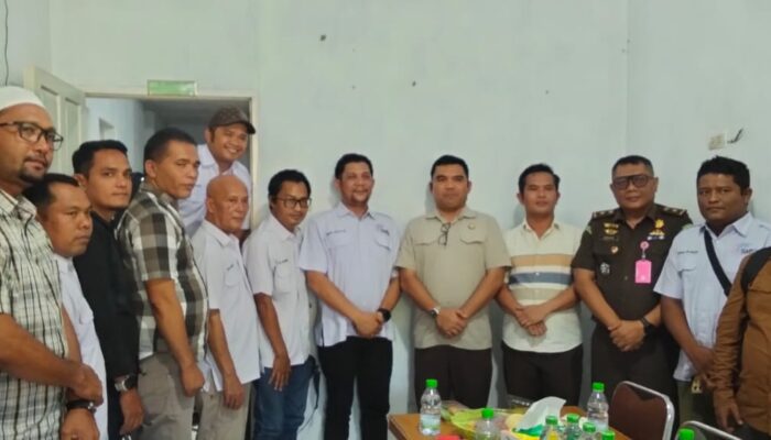 Kajari Jalin Silaturahmi Dengan SMSI Madina, Perkuat Sinergi Informasi