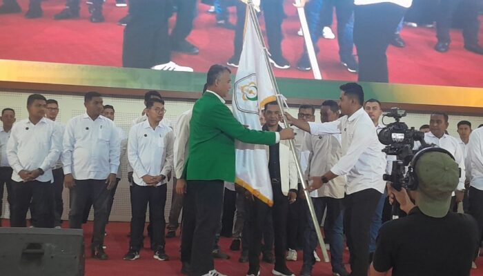 Herman Fithra Lantik Azhari Cage Sebagai Ketua IKA Unimal