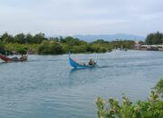 Kolam Labuh Di Antara Doa Dan Ombak