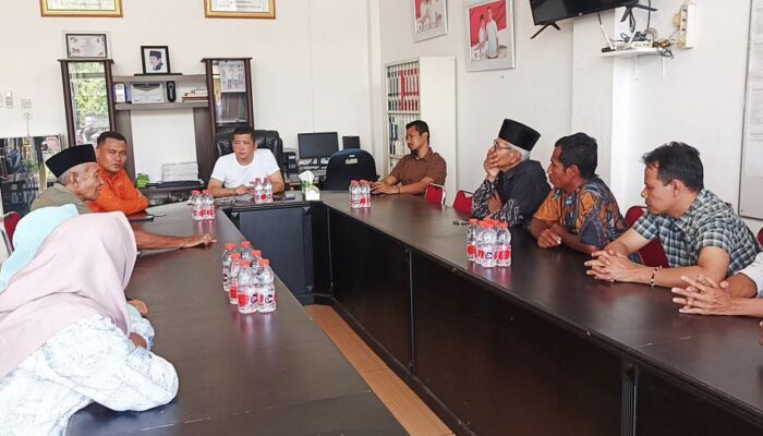 Warga Tapus Sambangi Ketua DPRD Madina, Pertanyakan Status Lahan Eks PT. M3