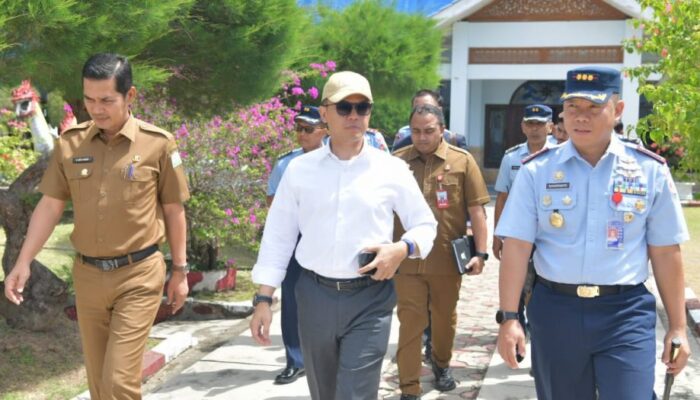 Usai Kunker Ke Istanbul, Menlu Sugiono Transit Di Aceh