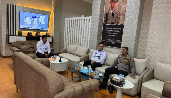 Kapolres Lhokseumawe Sambut Kunjungan Kepala Bapas, Bahas Sinergi Pembinaan Dan Pengawasan