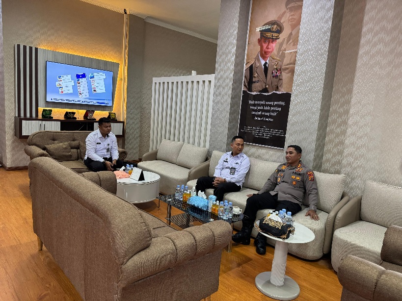 Kapolres Lhokseumawe Sambut Kunjungan Kepala Bapas, Bahas Sinergi Pembinaan Dan Pengawasan