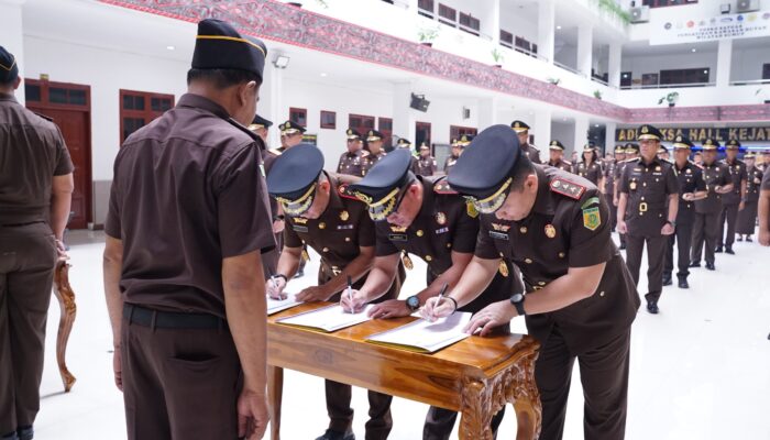 Dilantik Kajati, Berikut Nama 15 Kajari Baru Di Sumut