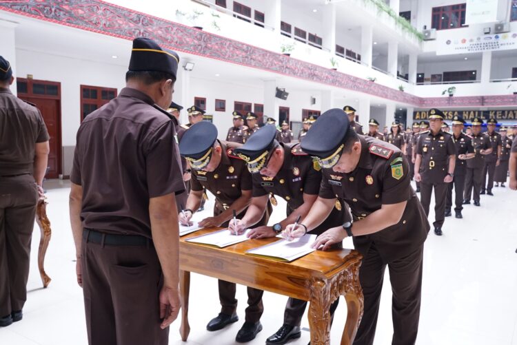 Dilantik Kajati, Berikut Nama 15 Kajari Baru Di Sumut