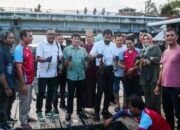 Mualem Panen Lobster Di Keramba Nelayan Ulee Lheue