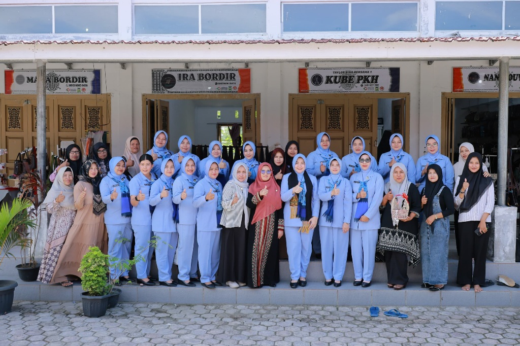 Wakil Ketua Dekranasda Aceh Besar Terima Kunjungan Ketua PIA Ardhya Garini Lanud SIM