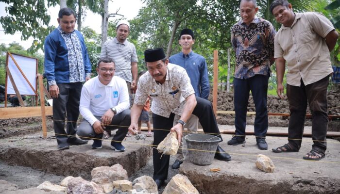 Wabup Aceh Besar Letakkan Batu Pertama Pembangunan Rumah Bantuan Islamic Relief, BMA Dan PT SBA