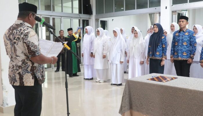 Lantik 42 Pejabat Fungsional, Sekda Aceh Besar Tegaskan Pentingnya Kedisiplinan Dan Komunikasi