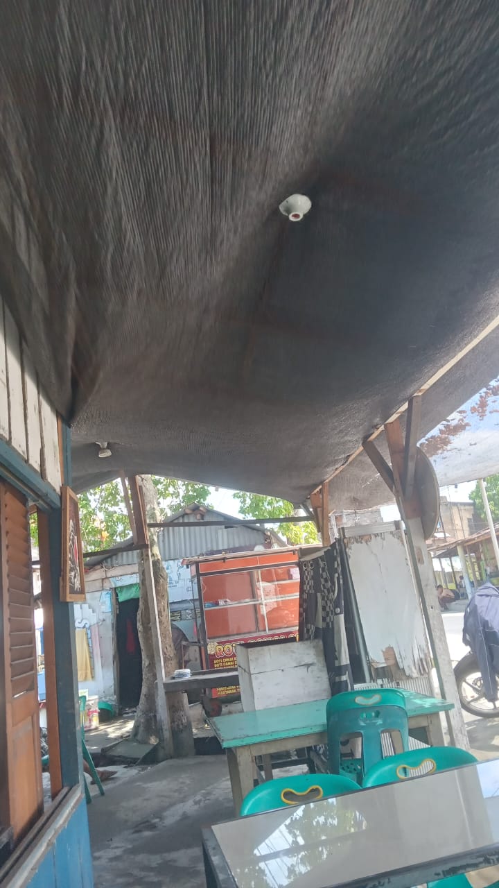 Dampak Beredarnya Paket Murah, Bola Lampu Pun Ludes Disikat