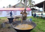 Jelang Penutupan MTQ Ke-37 Aceh Di Pidie Jaya, Kafilah Aceh Besar Suguhkan Kuah Beulangong