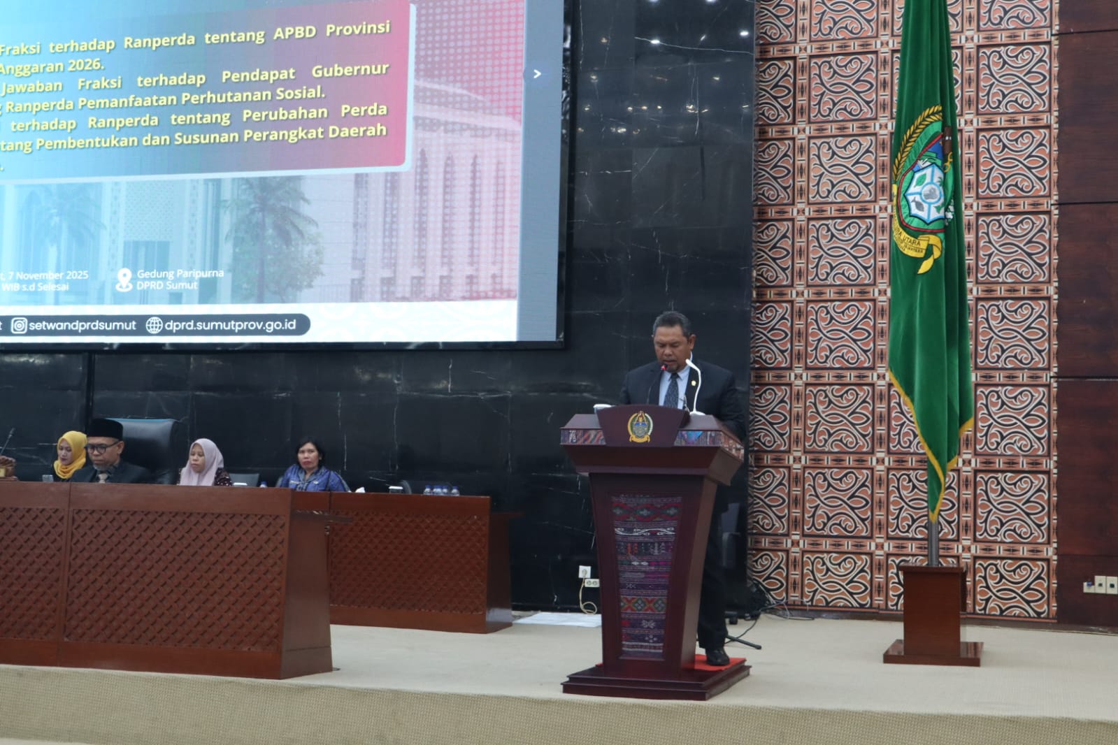 F-Golkar DPRD Sumut Dorong Kebijakan Fiskal Berpihak Ke Rakyat