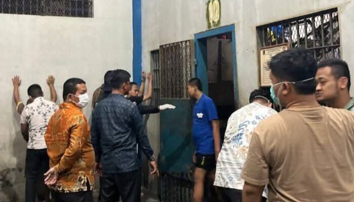 Lapas Kelas IIA Binjai Razia Kamar Warga Binaan