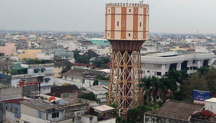 Praktik Monopoli Tirtanadi, Kalangan Kontraktor Resah