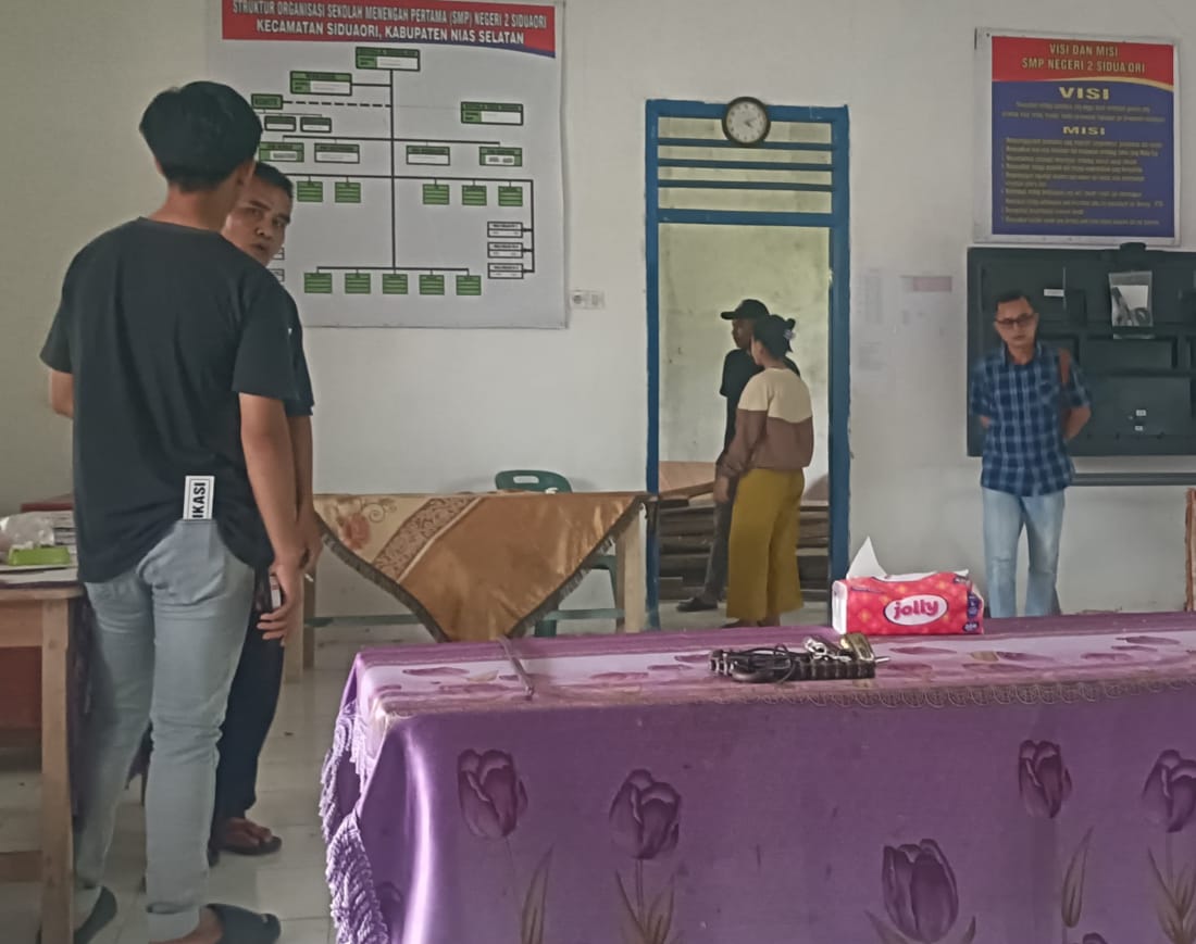 Polres Nisel Olah TKP Kasus Dugaan Guru Lecehkan Siswinya